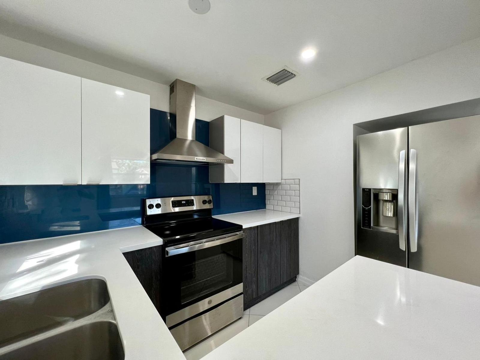 Villa Beautiful, Fully Furnished 4Bed 2Bath House - 5 Minute Walk To Miracle Mile Downtown Coral Gables Miami Exterior foto